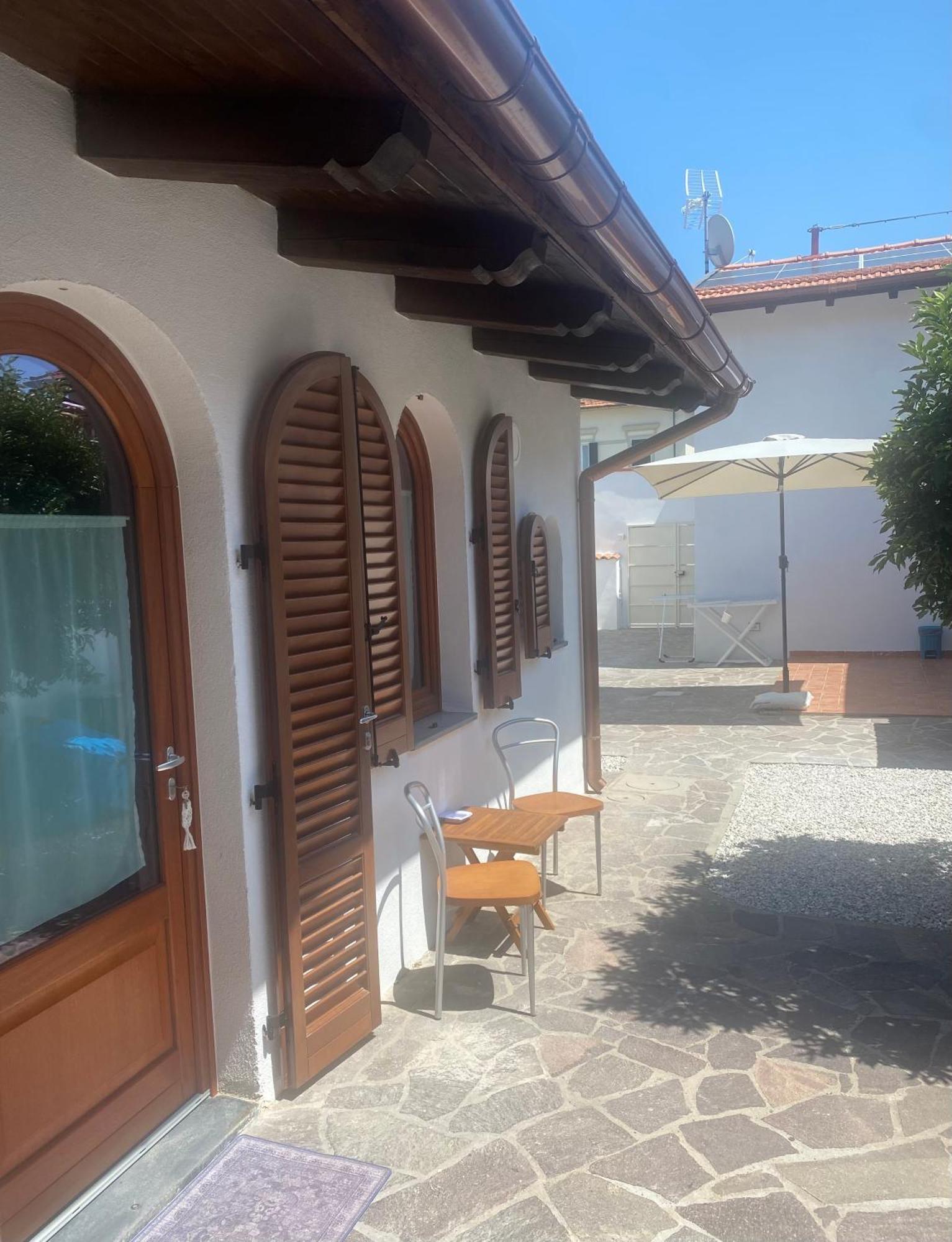 Casa Raffaela Hotel Marina Di Pisa Luaran gambar